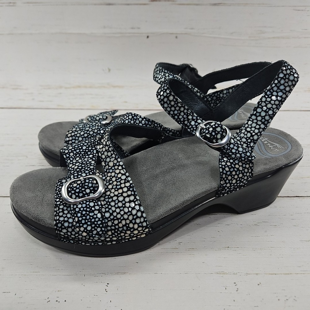Dansko Sandi Womens Size 39 Black Gray Shimmer Dots Leather Shoes Wedge Sandals